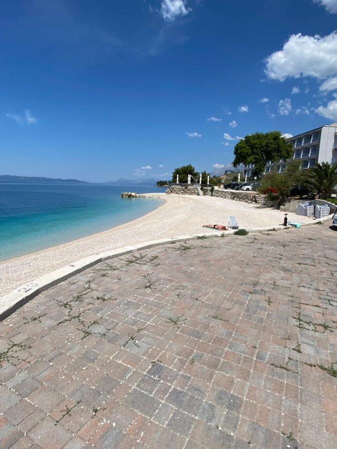 Villa Leo Beach Apartment Podgora Buitenkant foto